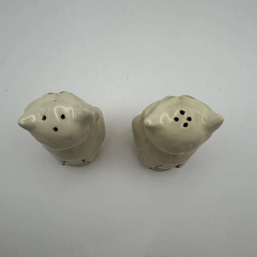 Vintage 1940 Shawnee Pottery Winking Owl Salt & Pepper Shakers Ceramic w Stopper - Picture 3 of 6